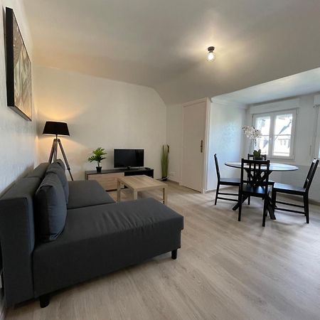 Appartement Renove Tout Equipe, Centre Ville, Proche De La Gare Et Commerce Flers  Exterior foto